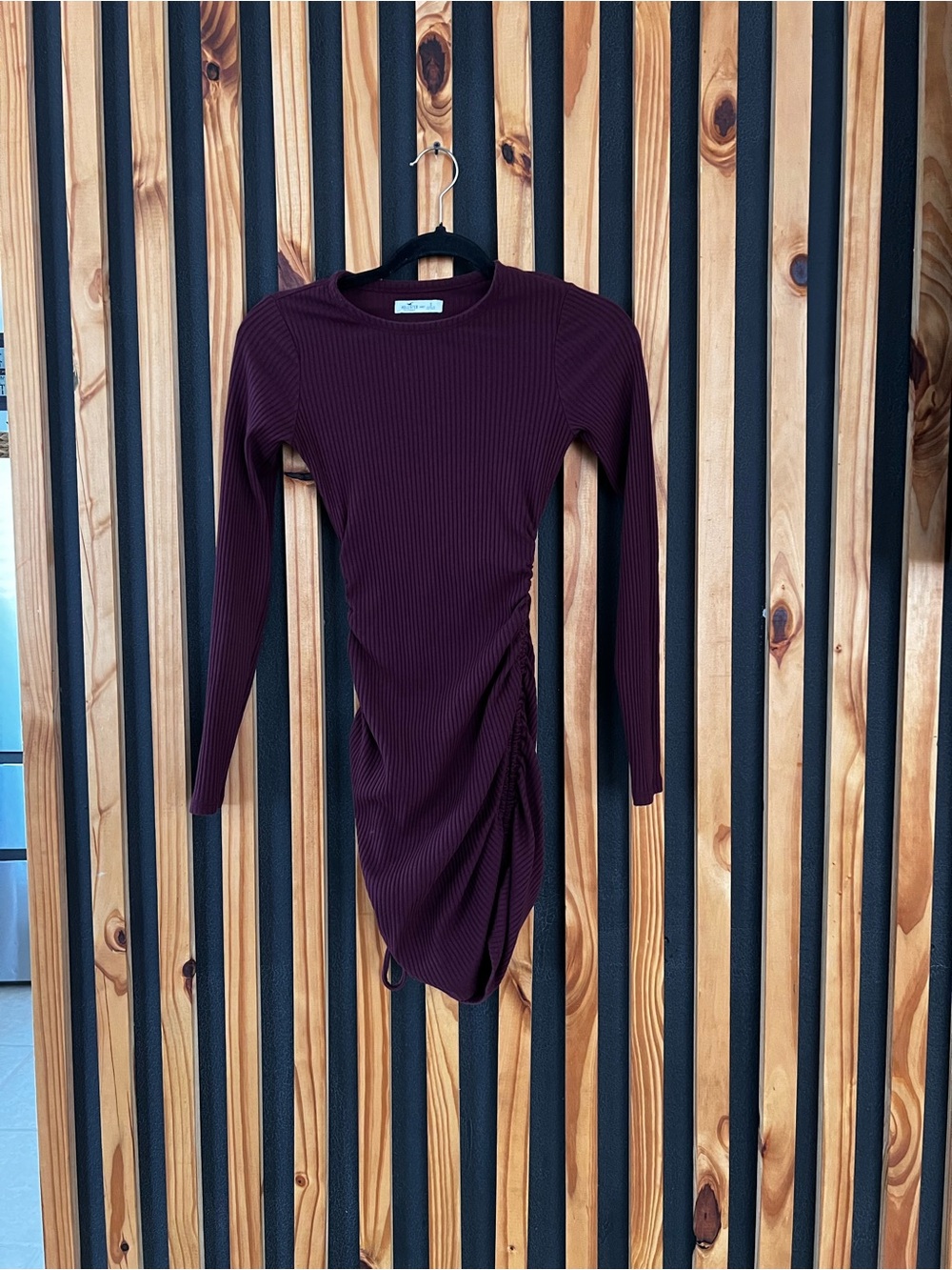 Ribbed Long Sleeve Ruched Bodycon Dress - Burgundy